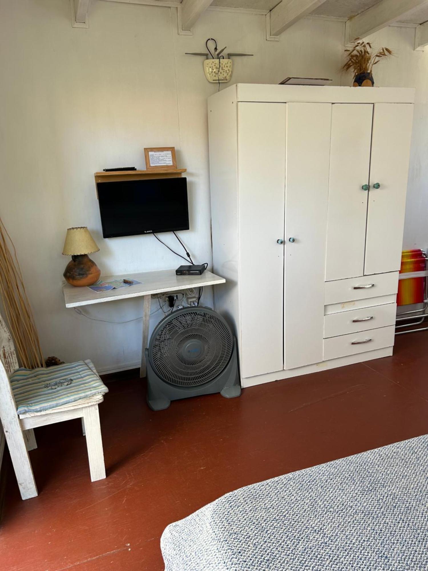 Lunas Del Bosque Cabana Y Apartamento En Suite La Paloma Luaran gambar
